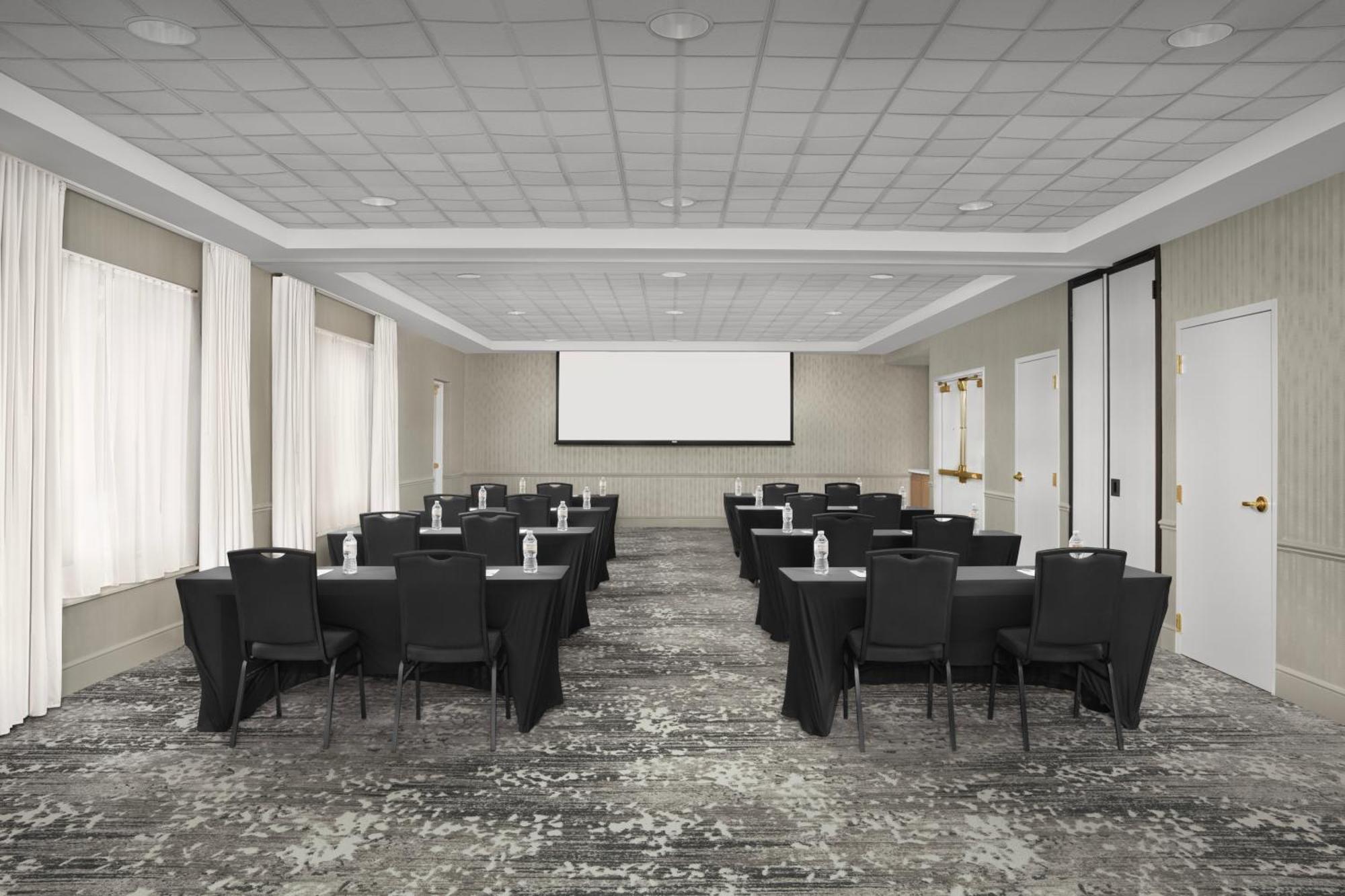 Hilton Garden Inn Hoffman Estates Zewnętrze zdjęcie